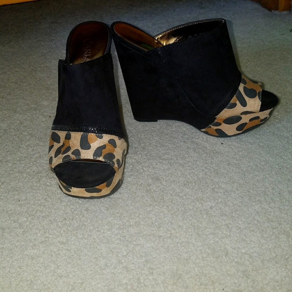 Carlos Santana wedges